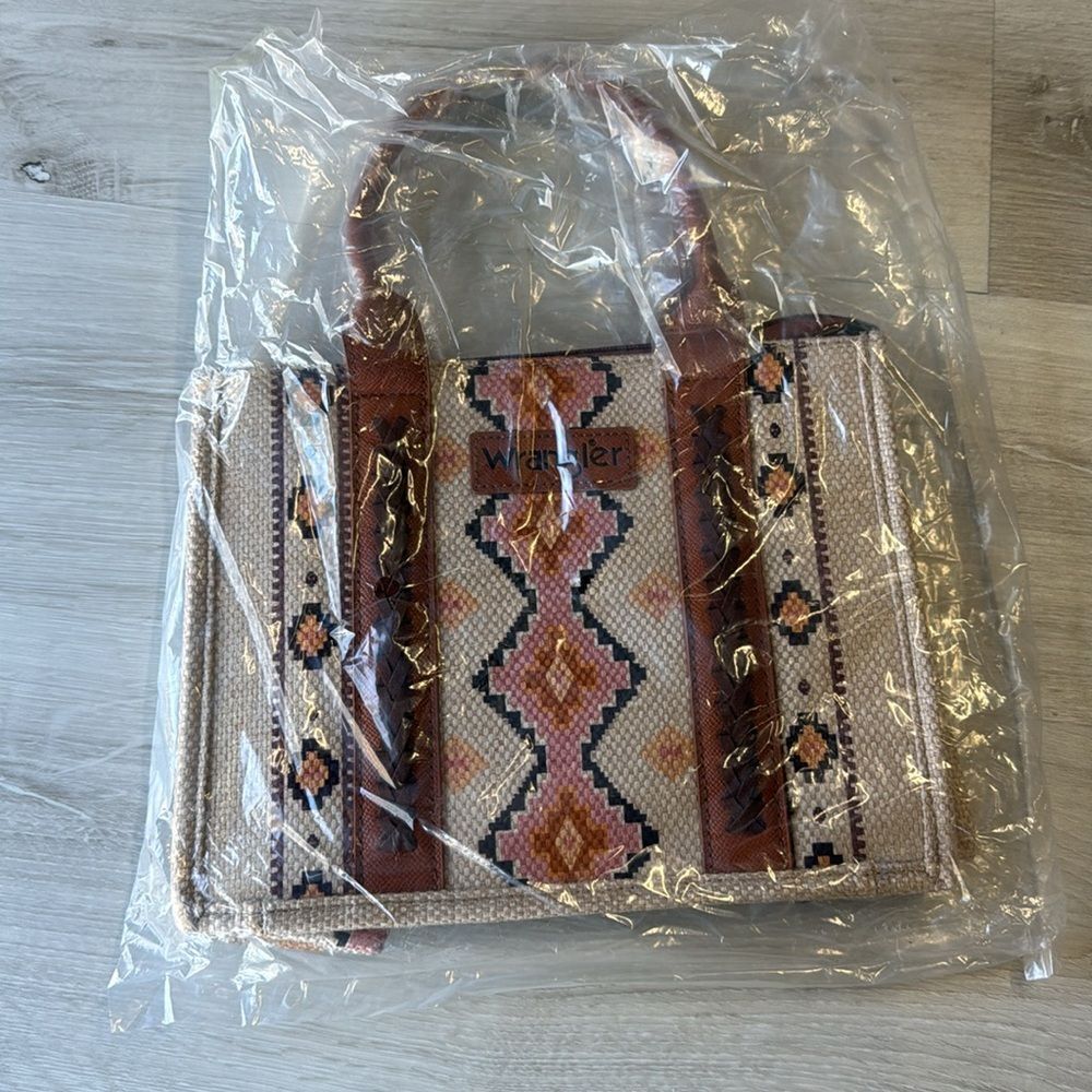 Wrangler Tote Bag‎ Western Purses for Women Shoulder Boho Aztec Handbags NWT - Picture 3 of 4